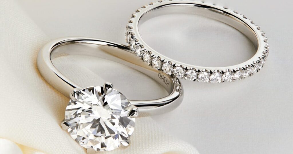 platinum engagement rings beaumont solitaire 33978 1